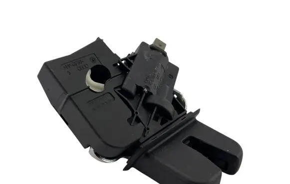 Audi A6 S6 C6 4F Tailgate/trunk/boot lock/catch/latch 4F5827505D