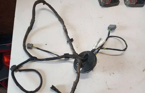 Volvo XC70 Rear ABS sensor wiring 31264205