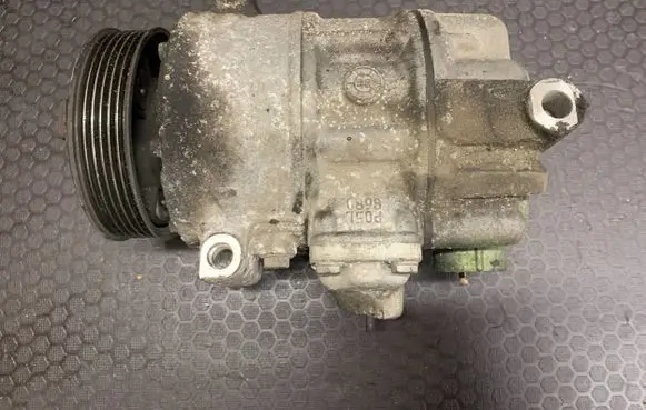 Volkswagen PASSAT B6 Air conditioning (A/C) compressor (pump) 1K0820859F R134A8681P