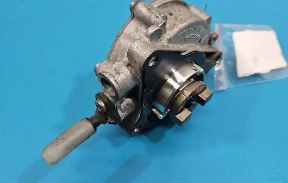 Peugeot 2008 I Vacuum pump 98122133880 IMPRK1553965