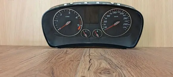 Renault Laguna III Speedometer (instrument cluster) 248106617R