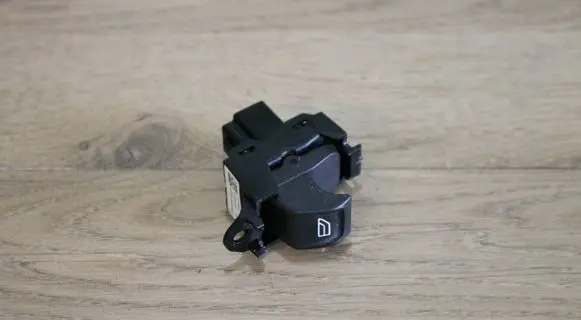 Volvo V50 Electric window control switch 30773214