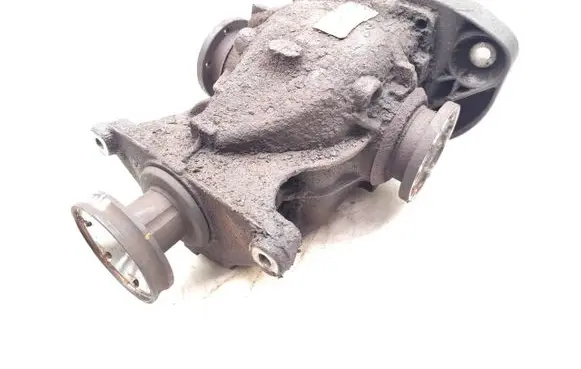 BMW X5 E53 Rear differential 7512662