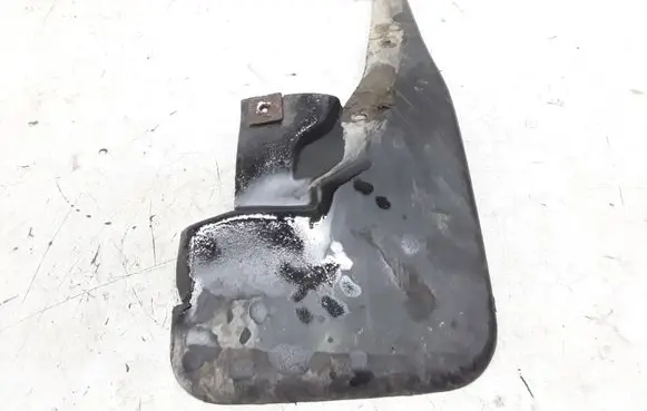 Mitsubishi Pajero Sport I Rear mudguard 