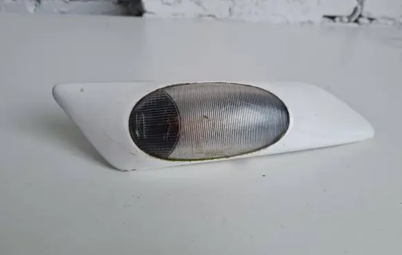 Iveco Daily 3rd gen Front fender indicator light 504104561
