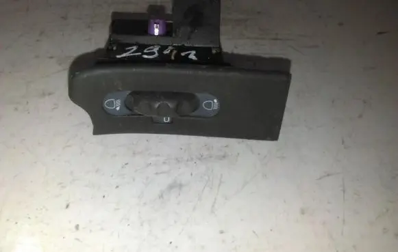 Renault Laguna I Headlight level height control switch 7700822799 7700419690