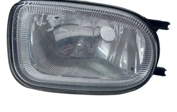 Nissan Almera Front fog light 23723302 28604702 E11044