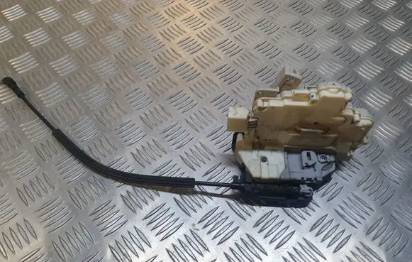 Audi Q7 4L Rear door lock
