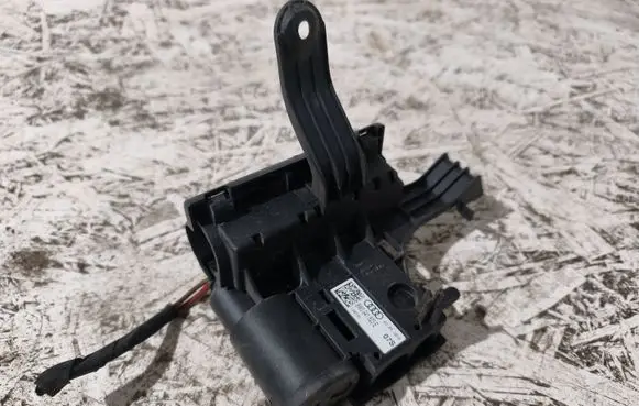 Audi A5 Positive cable (battery) 8W0941823E 180295 03052018