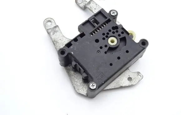 Subaru Legacy Air flap motor/actuator 