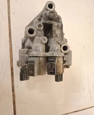 Honda Insight Valve oil control 4990007931