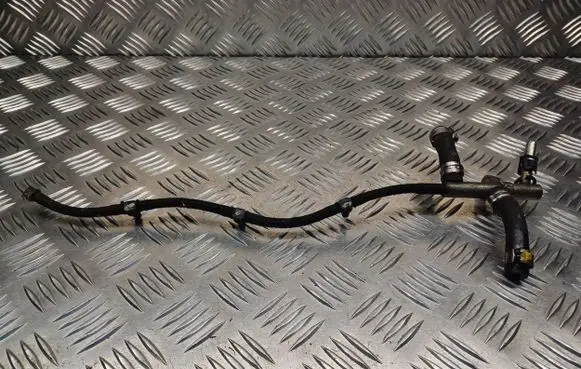 Opel Astra H Fuel return line/hose 