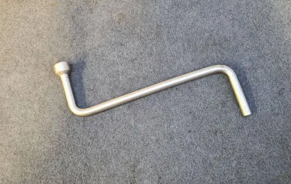 BMW X5 E53 Wheel nut wrench 1095831