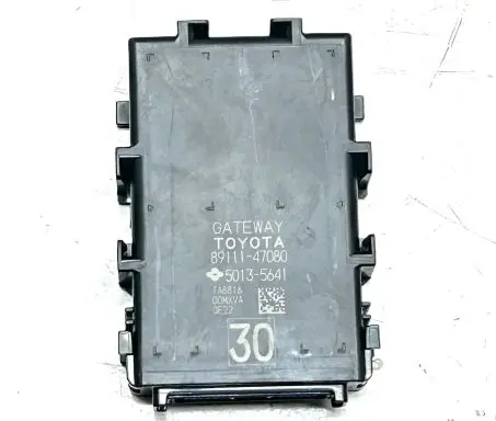 Toyota Land Cruiser (J150) Gateway control module 8911147080 50135641