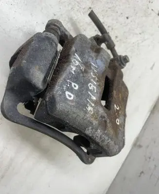 Opel Insignia A Front brake caliper 22958766