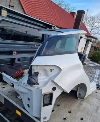 Rear quarter panel