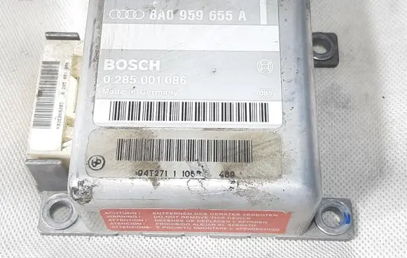 Audi A6 S6 C4 4A Airbag control unit/module 8A0959655A