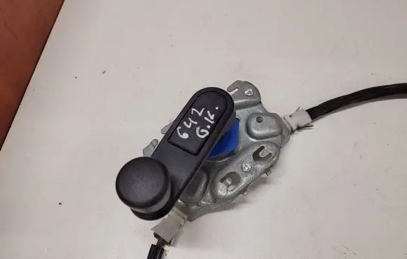 Peugeot 307 Rear door manual window regulator 115281