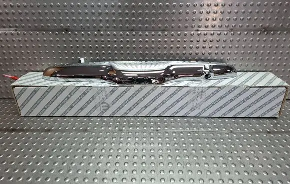 Fiat 500 Trunk door license plate light bar S26337905 0735516207