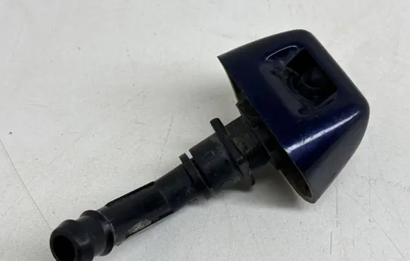 Lexus LS 400 Headlight washer spray nozzle 8504450030