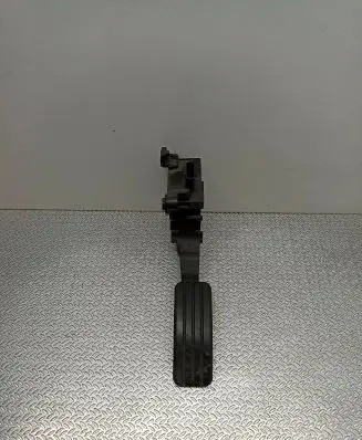 Renault Megane III Accelerator throttle pedal 180020022R