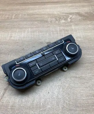 Volkswagen Golf VI Climate control unit 5K0907044A 5HB009746