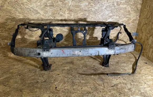 Mercedes-Benz E W211 Radiator support slam panel