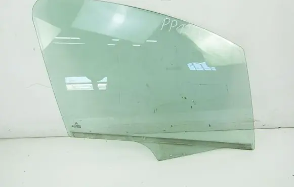 Citroen C3 Front door window glass four-door 