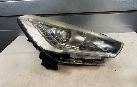 Citroen DS5 Headlight/headlamp 9802087380
