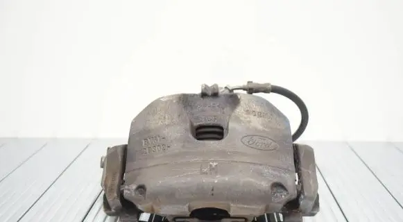 Ford Kuga II Front brake caliper BV612B302