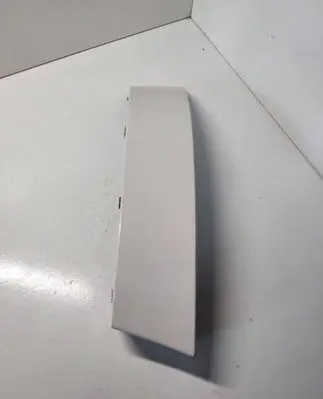 Skoda Octavia Mk2 (1Z) Rear/tail light trim molding 1Z5813346