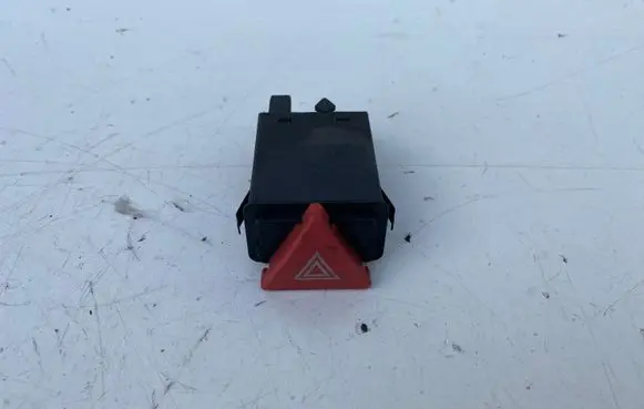 Audi A3 S3 8L Hazard light switch 8LO941509F