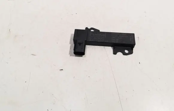 Ford Focus Antenna control unit 8M5T15K603KA