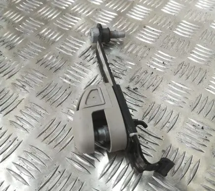 Dodge Grand Caravan Seat belt height adjuster P1DW77PD2AC