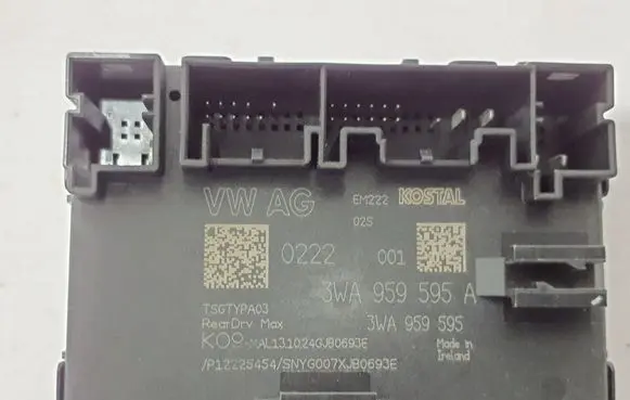 Audi A3 8Y Door control unit/module 3WA959595A
