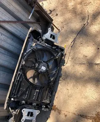 Ford Focus Radiator set yu5a8653aa yu5a8653