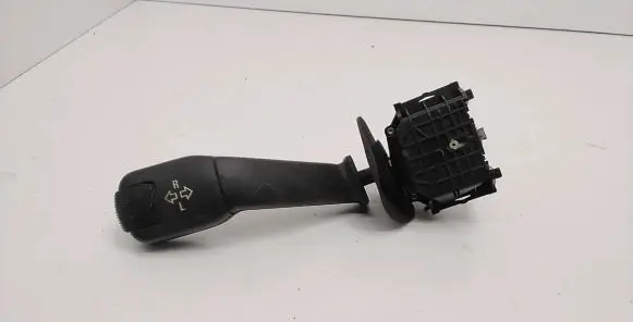 BMW 5 E39 Indicator stalk 8352172 01100410