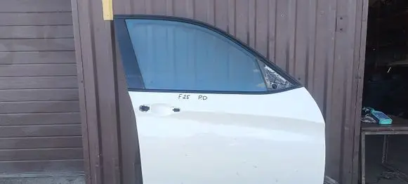 BMW X3 F25 Front door 