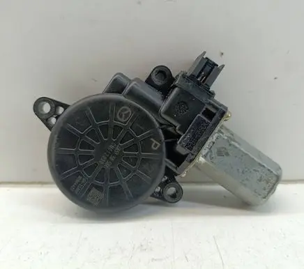 Mazda CX-5 Front door window regulator motor D6515858X