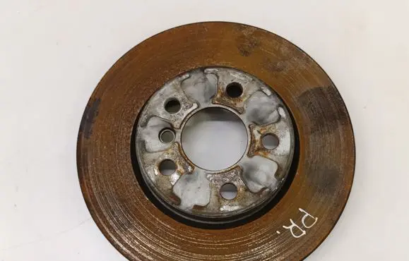 BMW 2 F46 Front brake disc