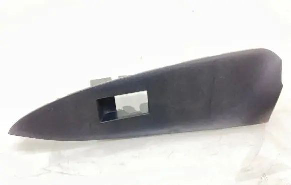 Toyota RAV 4 (XA30) Rear door window switch trim 7427242010