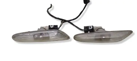 BMW 1 E81 E87 Front fender indicator light 6932998