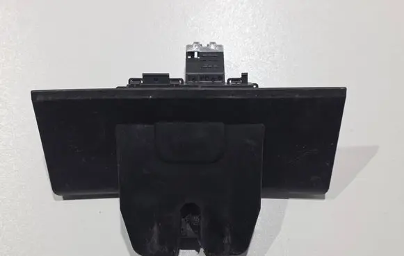 Volvo V60 Tailgate/trunk/boot lock/catch/latch 31335045