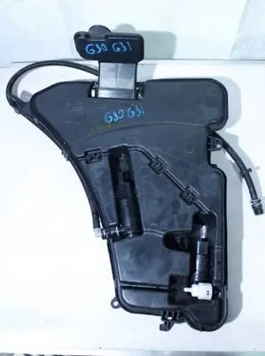 BMW 5 G30 G31 G38 Windshield washer fluid reservoir/tank 7340773 5786310