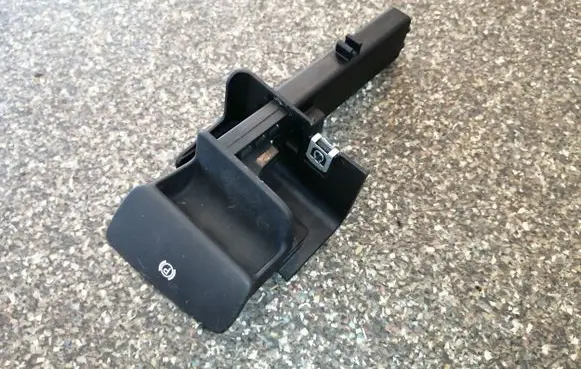 Audi Q7 4L Hand brake release handle 4L1711814 4L1711878
