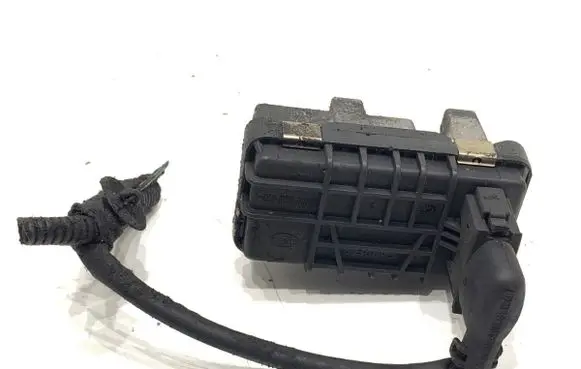 Mercedes-Benz E W211 Turbo charger electric actuator 6NW008412