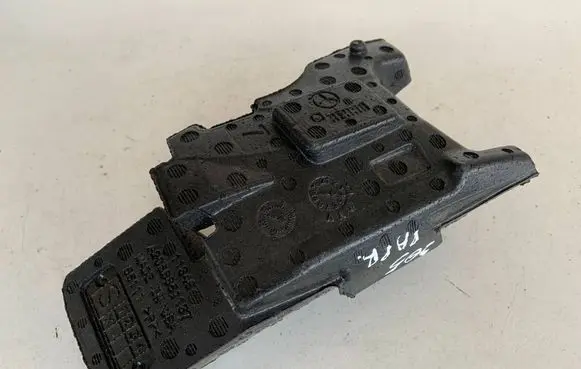 Mercedes-Benz C W205 Front bumper foam support bar A2058851137