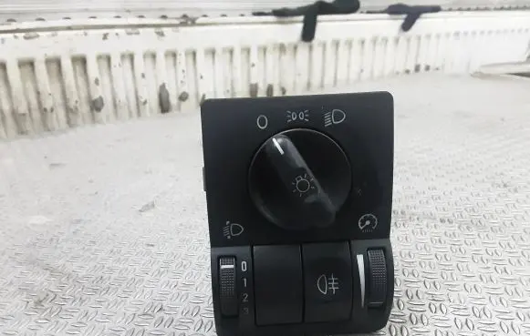 Opel Combo C Light switch 9116615