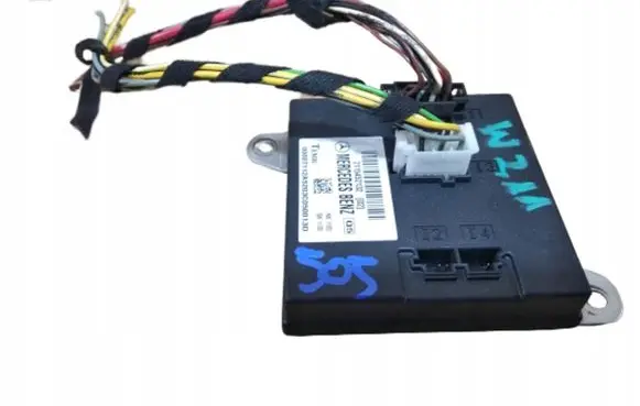 Mercedes-Benz E W211 Gateway control module 2115452132