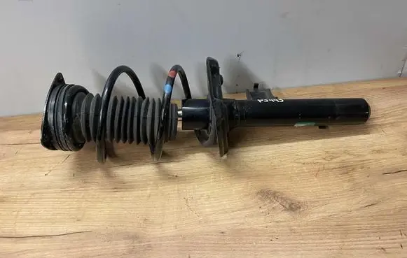 Renault Austral Front shock absorber/damper 543026765R